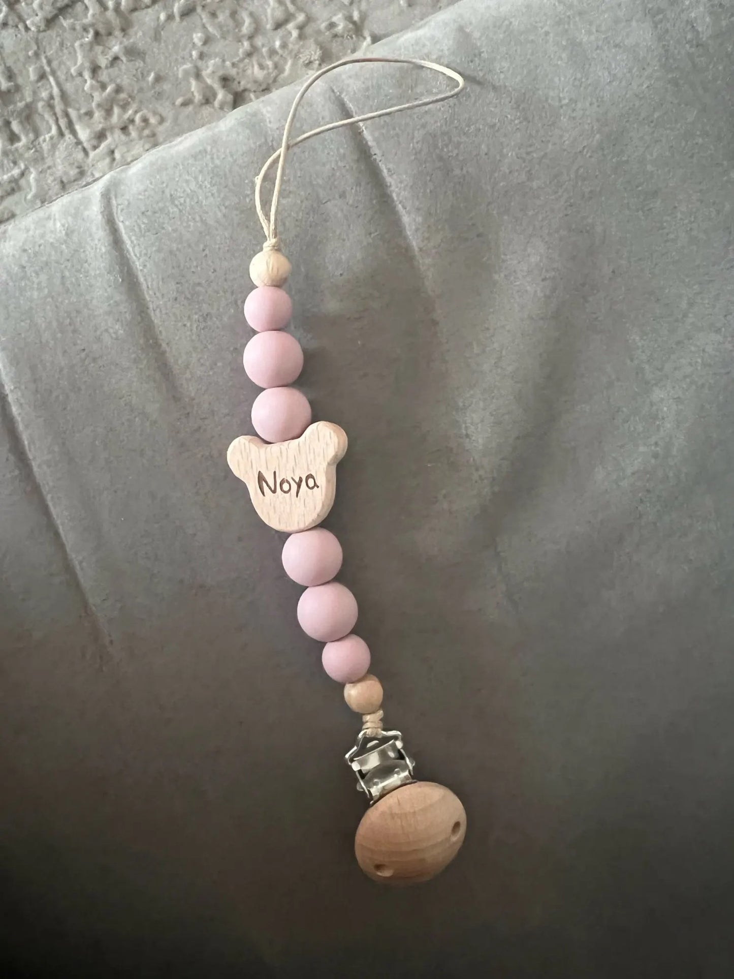 Customizable pacifier clip