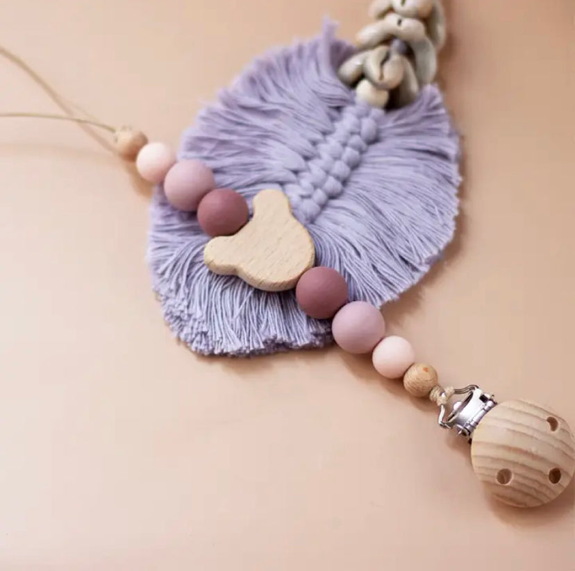 Customizable pacifier clip